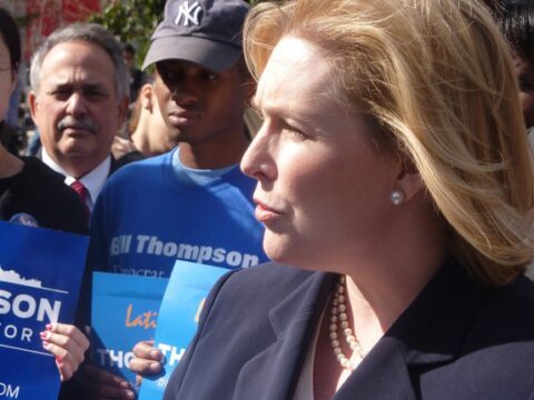 22 Senators Demand President Obama Exercise Executive Action on Immigration