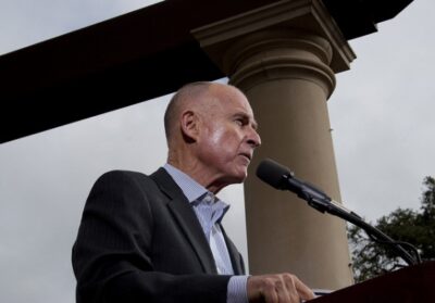 Governor Brown Signs Only Half of California DREAM Act