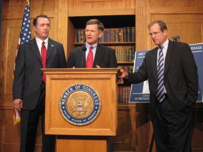 Restrictionists Misrepresent Data on Immigration Enforcement