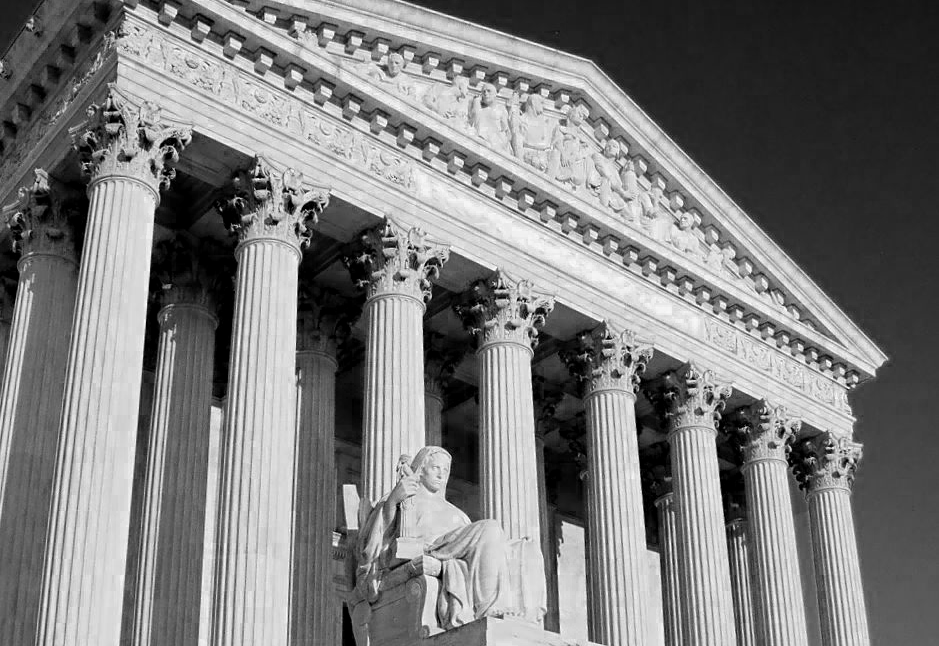 Texas and Other 25 States File Misleading Brief at Supreme Court