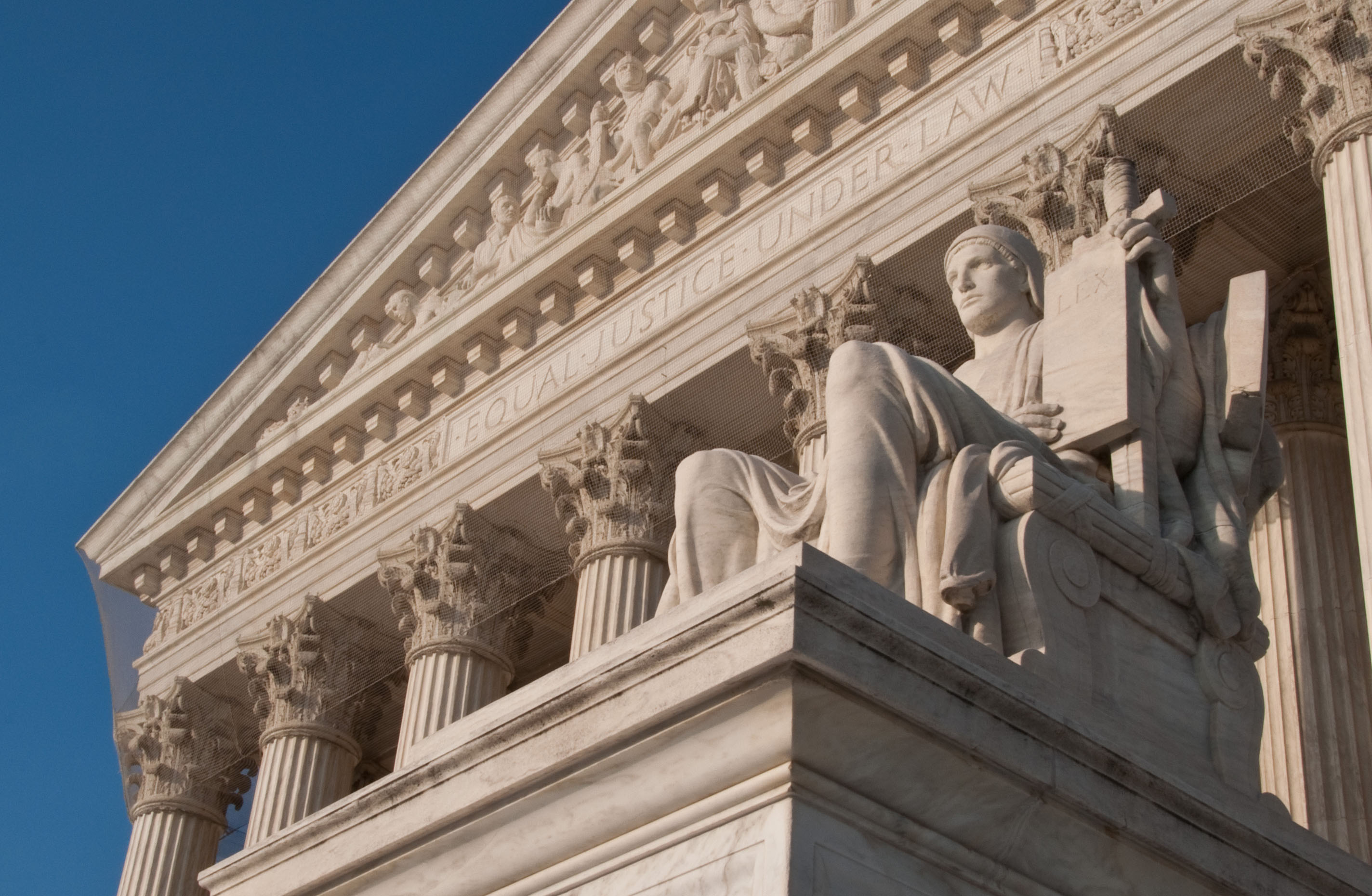 Supreme Court Protects Immigrants’ Access to Court Review