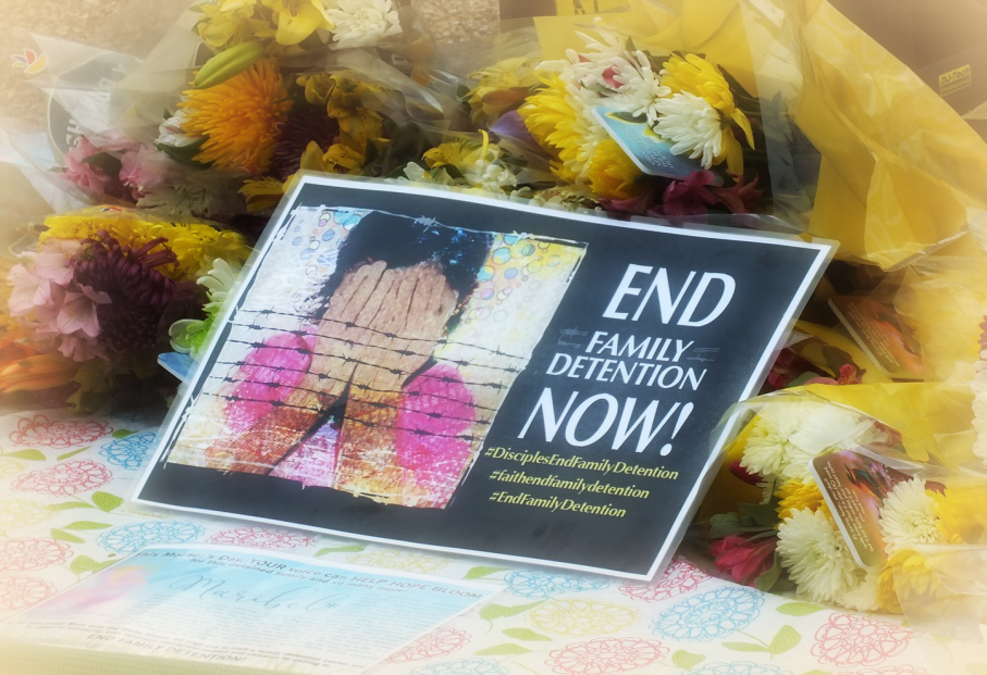 Mothers Held in Family Detention Centers Ask for Support from White House Mothers