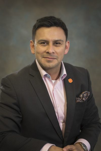 College Director Has the Answer to Firms’ Worker Shortages: Let Undocumented Immigrants Go To School