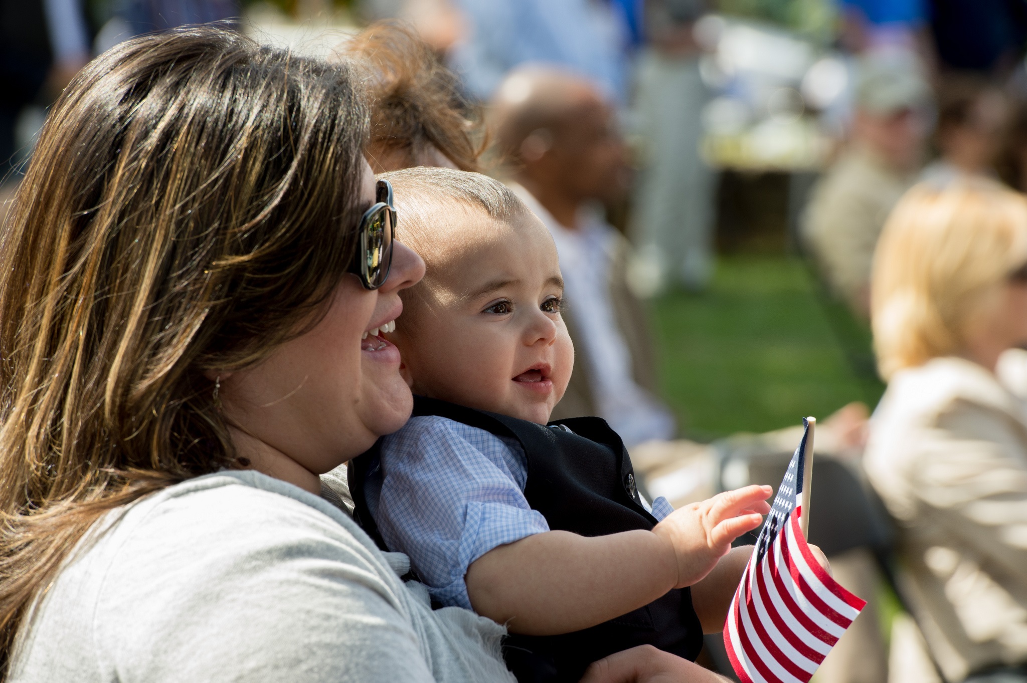 14,000 Become U.S. Citizens to Celebrate Fourth of July