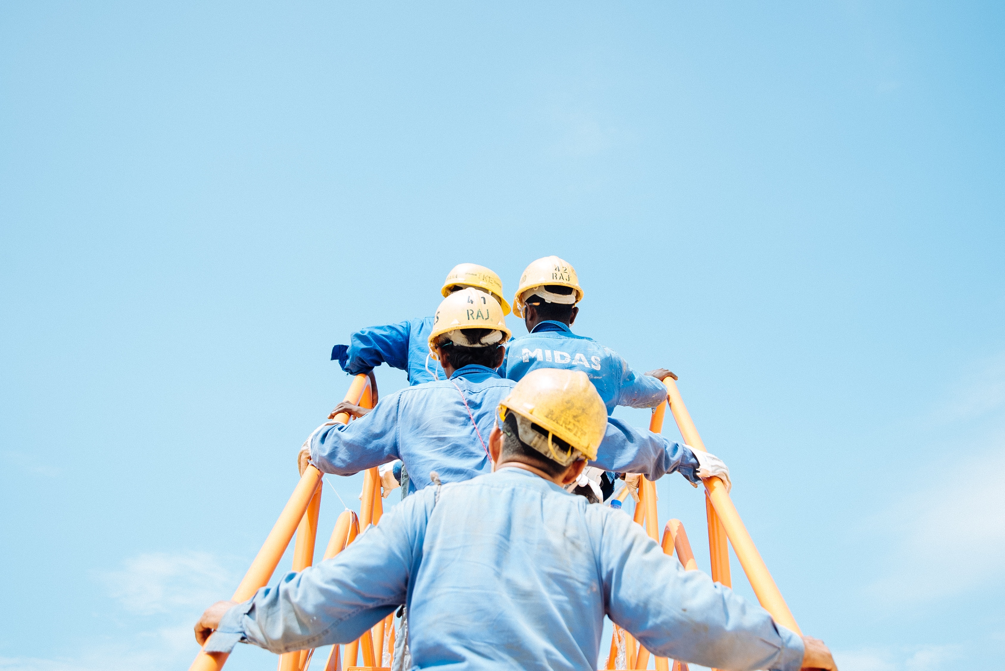 New Census Data Show Immigrants Complement Natives in the US Workforce