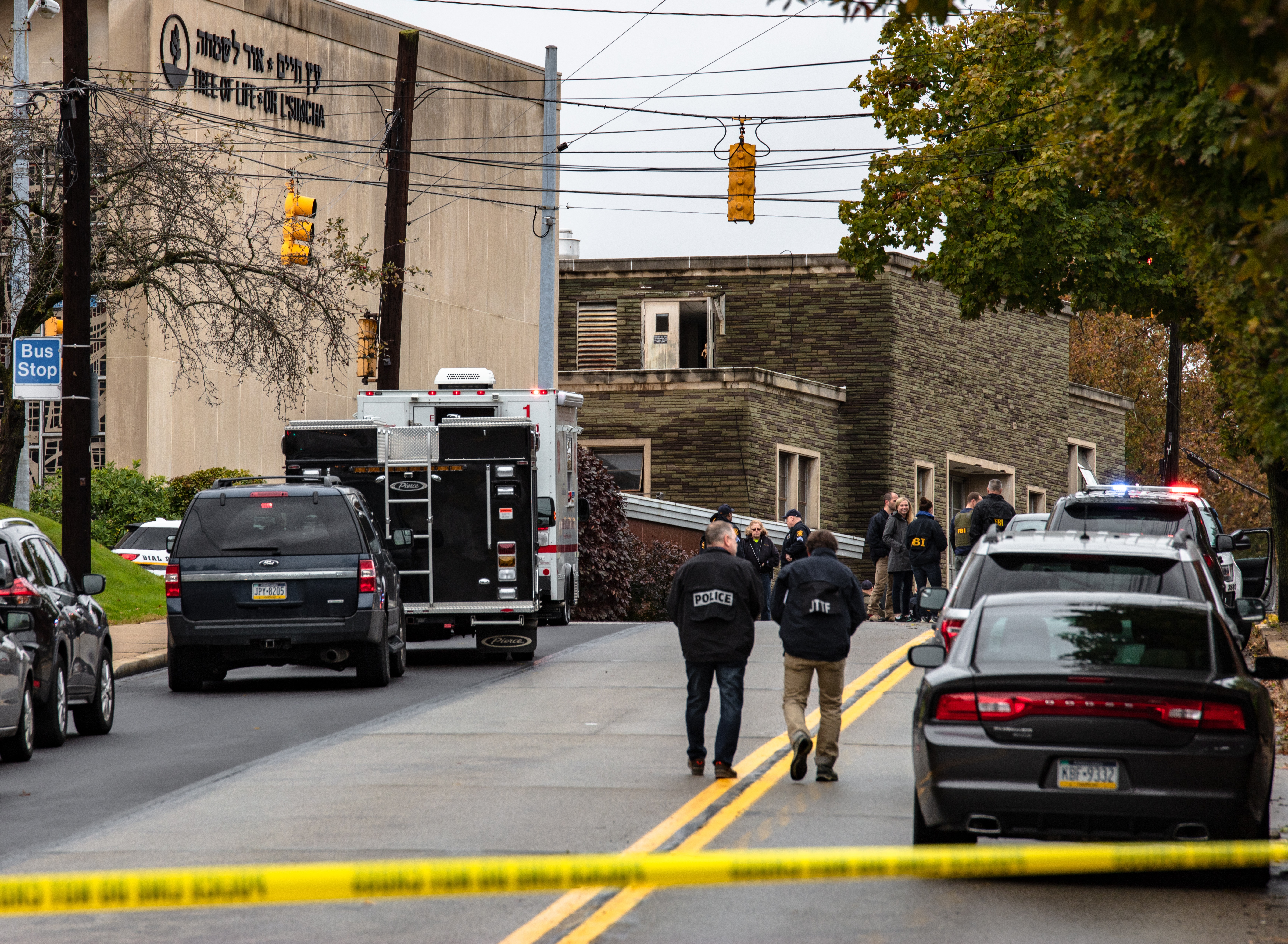 Massacre at Pittsburgh Synagogue Tied to Anti-Refugee Sentiment
