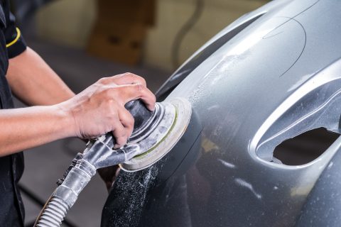 Italian Immigrant Becomes Owner of Auto Body Shop in New Jersey