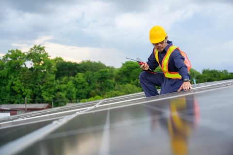 Empowering Texas: Immigrants' Contributions to the Energy Industry
