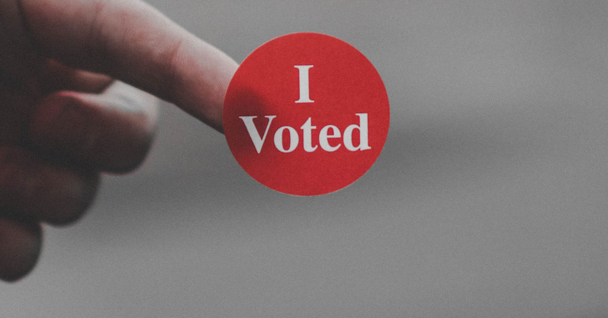 Tipping the Scales: Immigration and Swing Districts in the 2018 Elections
